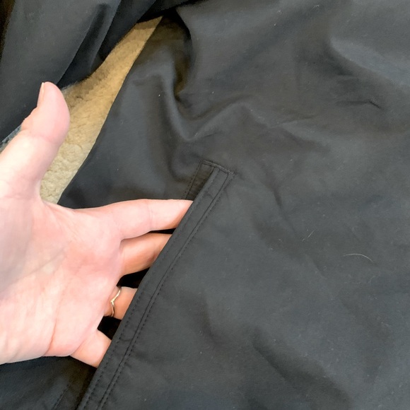 NWT Old Navy. Men’s bomber jacket. - Picture 4 of 5